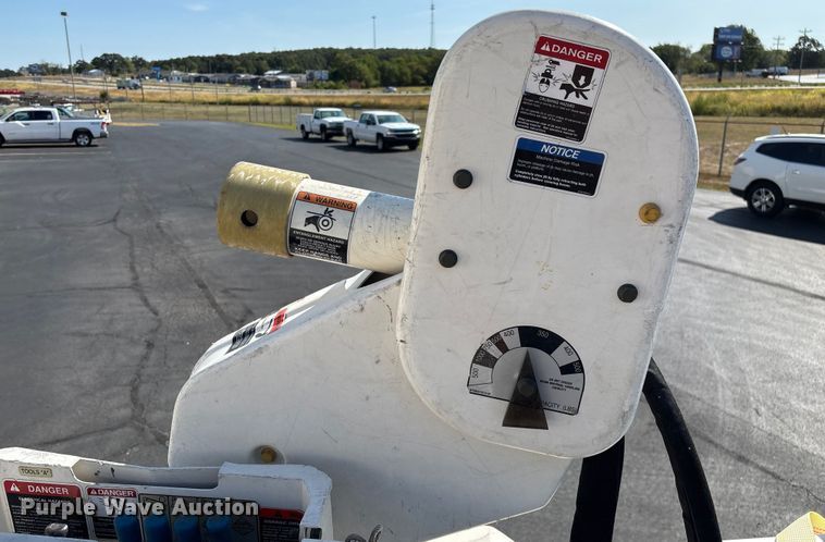 image for item ED2216 2012 Dodge Ram 5500 bucket truck