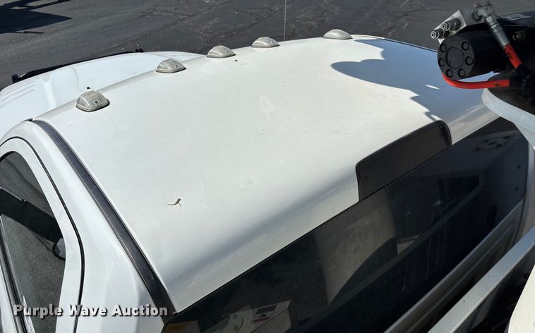 image for item ED2216 2012 Dodge Ram 5500 bucket truck