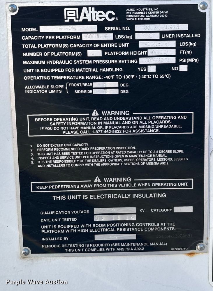 image for item ED2216 2012 Dodge Ram 5500 bucket truck