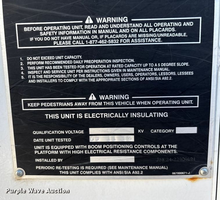 image for item ED2216 2012 Dodge Ram 5500 bucket truck