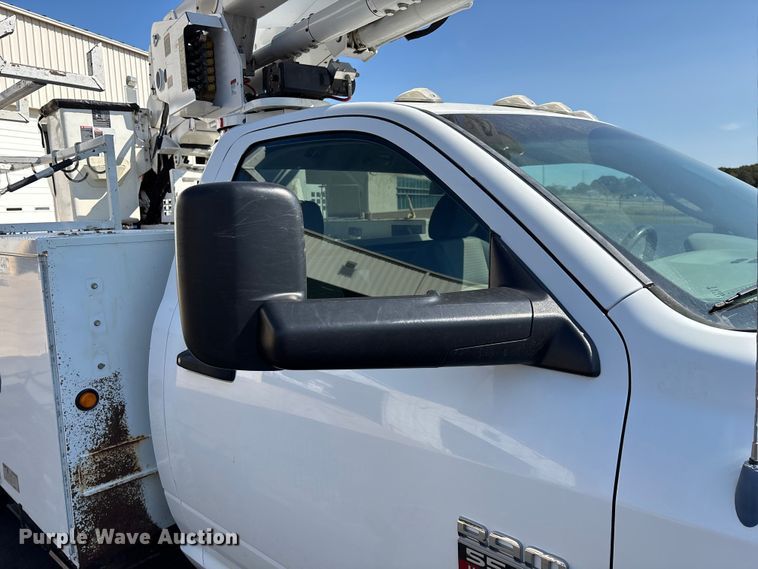 image for item ED2216 2012 Dodge Ram 5500 bucket truck