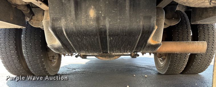 image for item ED2216 2012 Dodge Ram 5500 bucket truck