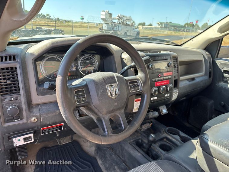 image for item ED2216 2012 Dodge Ram 5500 bucket truck