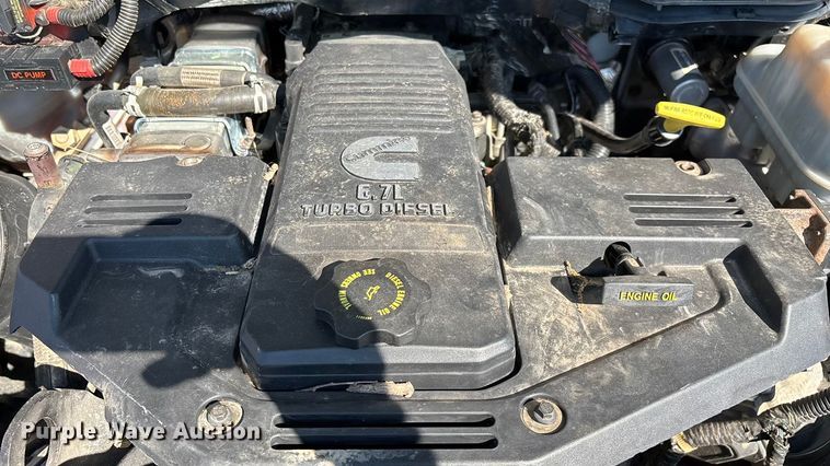 image for item ED2216 2012 Dodge Ram 5500 bucket truck