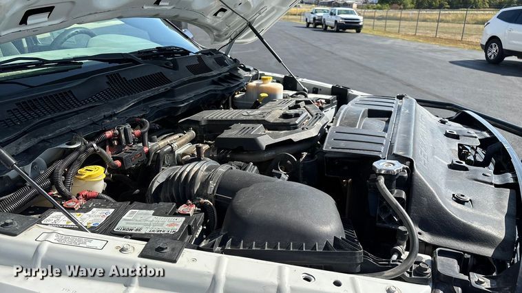 image for item ED2216 2012 Dodge Ram 5500 bucket truck