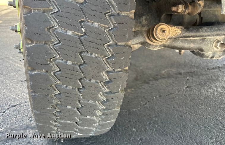 image for item ED2216 2012 Dodge Ram 5500 bucket truck