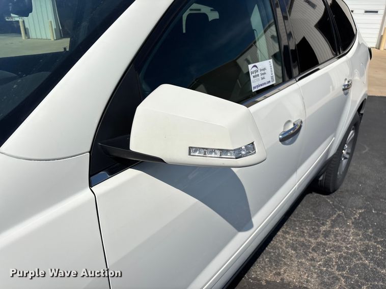 image for item ED2217 2015 Chevrolet Traverse LT SUV