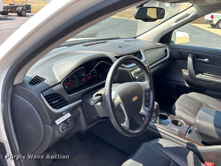 image for item ED2217 2015 Chevrolet Traverse LT SUV