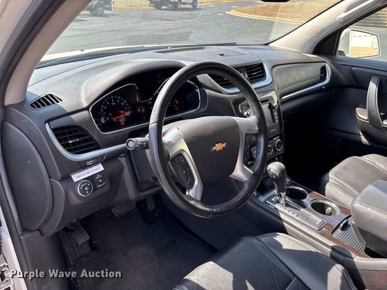 image for item ED2217 2015 Chevrolet Traverse LT SUV