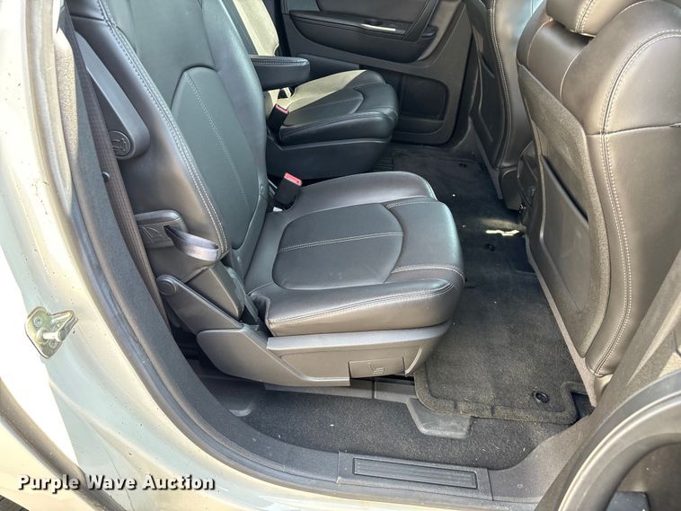 image for item ED2217 2015 Chevrolet Traverse LT SUV