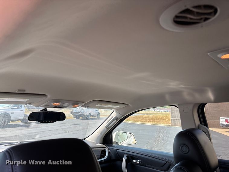 image for item ED2217 2015 Chevrolet Traverse LT SUV