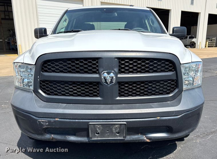 image for item ED2218 2016 RAM 1500 Crew Cab pickup truck