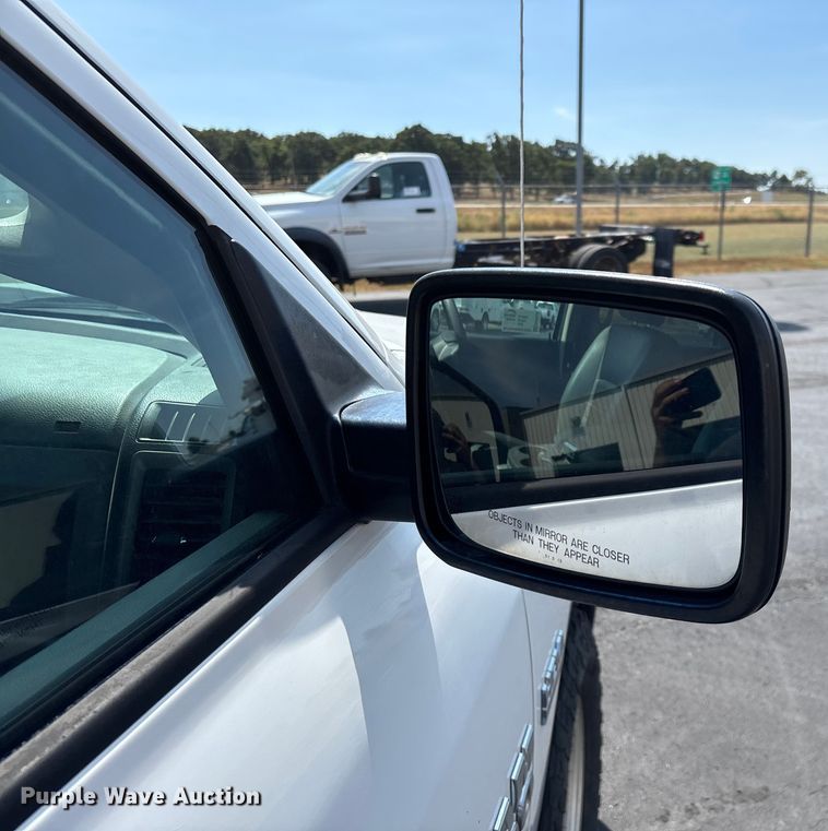 image for item ED2218 2016 RAM 1500 Crew Cab pickup truck