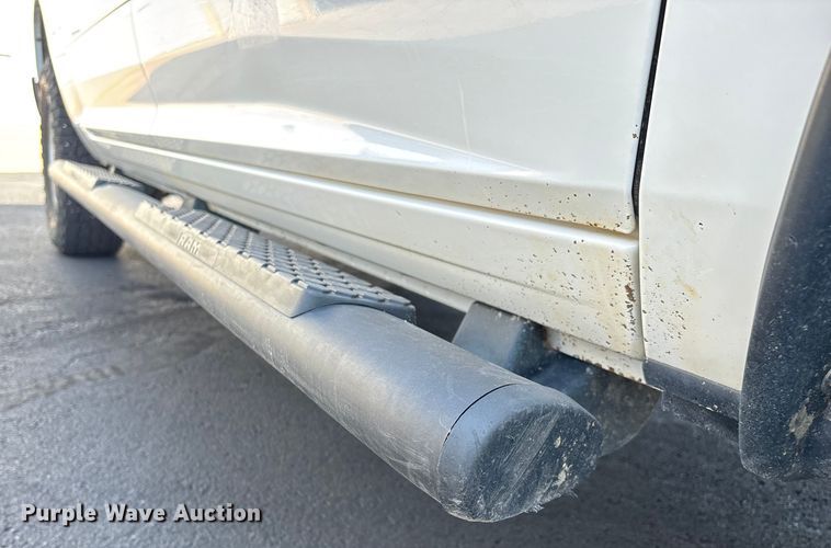 image for item ED2218 2016 RAM 1500 Crew Cab pickup truck