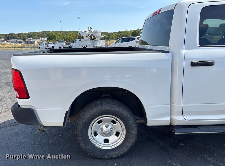 image for item ED2218 2016 RAM 1500 Crew Cab pickup truck