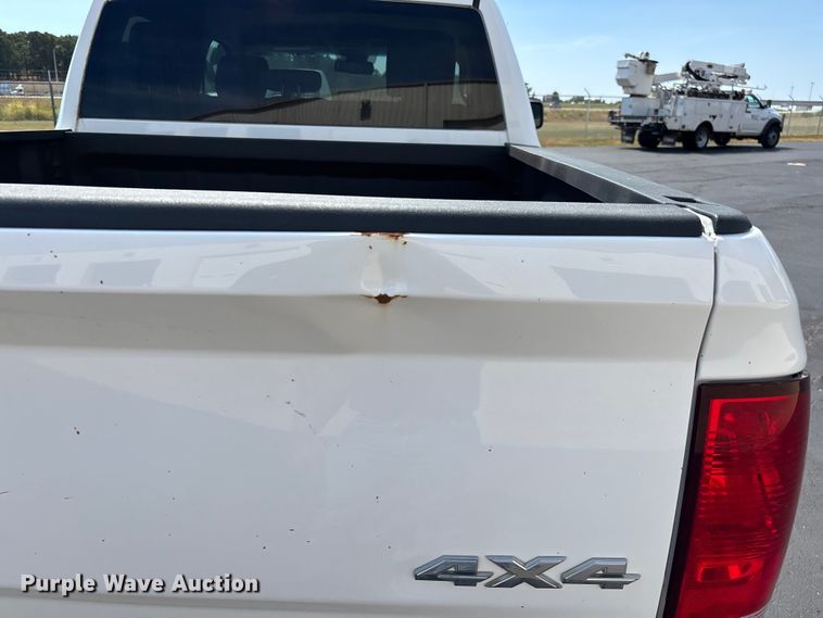 image for item ED2218 2016 RAM 1500 Crew Cab pickup truck