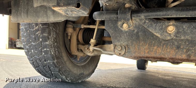 image for item ED2218 2016 RAM 1500 Crew Cab pickup truck