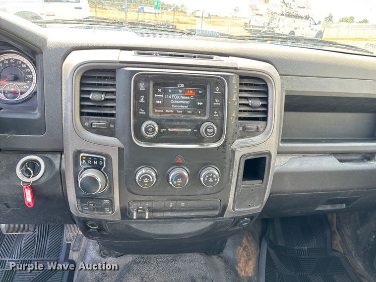 image for item ED2218 2016 RAM 1500 Crew Cab pickup truck