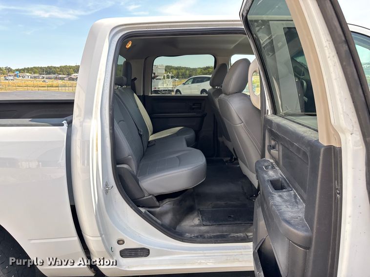 image for item ED2218 2016 RAM 1500 Crew Cab pickup truck