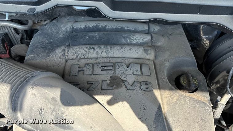 image for item ED2218 2016 RAM 1500 Crew Cab pickup truck