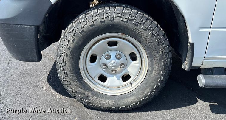 image for item ED2218 2016 RAM 1500 Crew Cab pickup truck