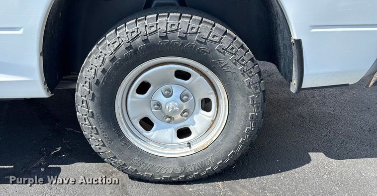 image for item ED2218 2016 RAM 1500 Crew Cab pickup truck