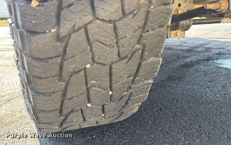 image for item ED2218 2016 RAM 1500 Crew Cab pickup truck