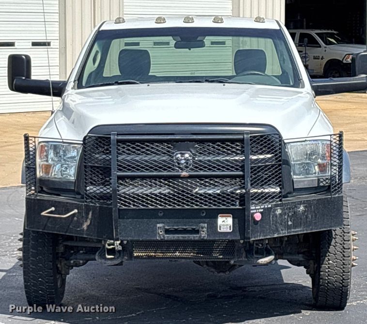 image for item ED2219 2015 RAM 5500 truck cab and chassis