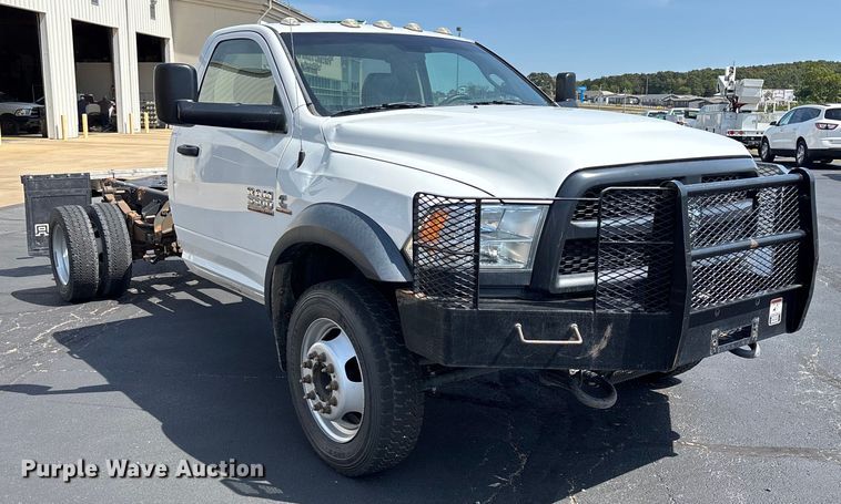 image for item ED2219 2015 RAM 5500 truck cab and chassis