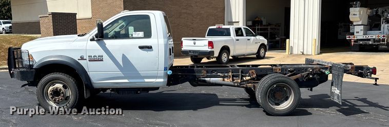 image for item ED2219 2015 RAM 5500 truck cab and chassis