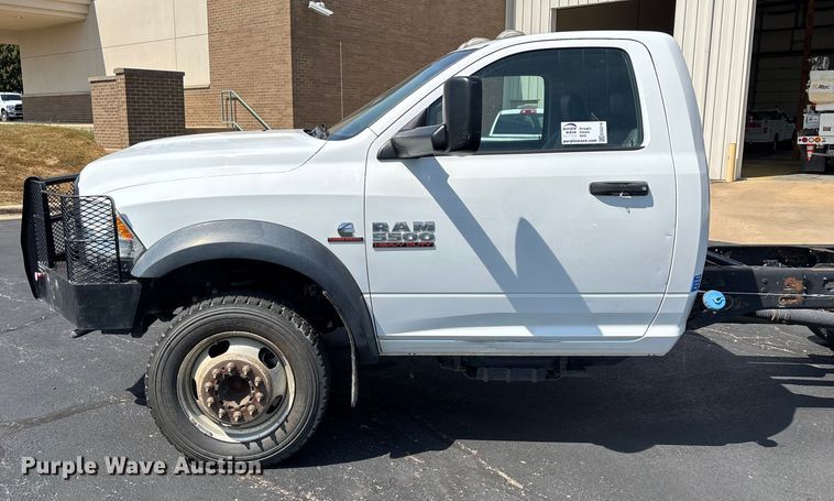 image for item ED2219 2015 RAM 5500 truck cab and chassis