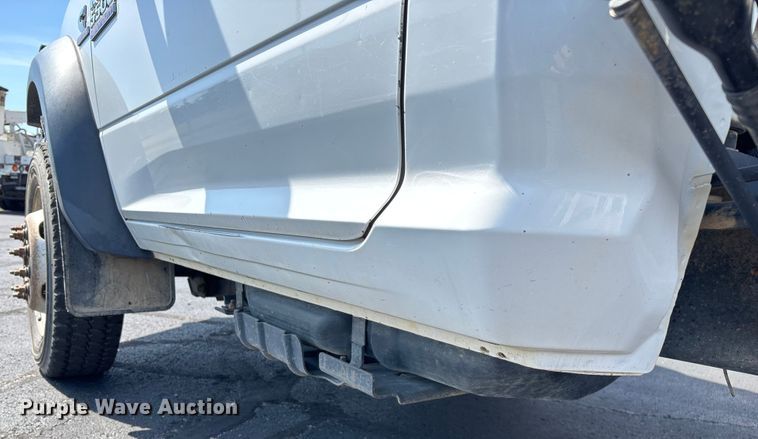 image for item ED2219 2015 RAM 5500 truck cab and chassis