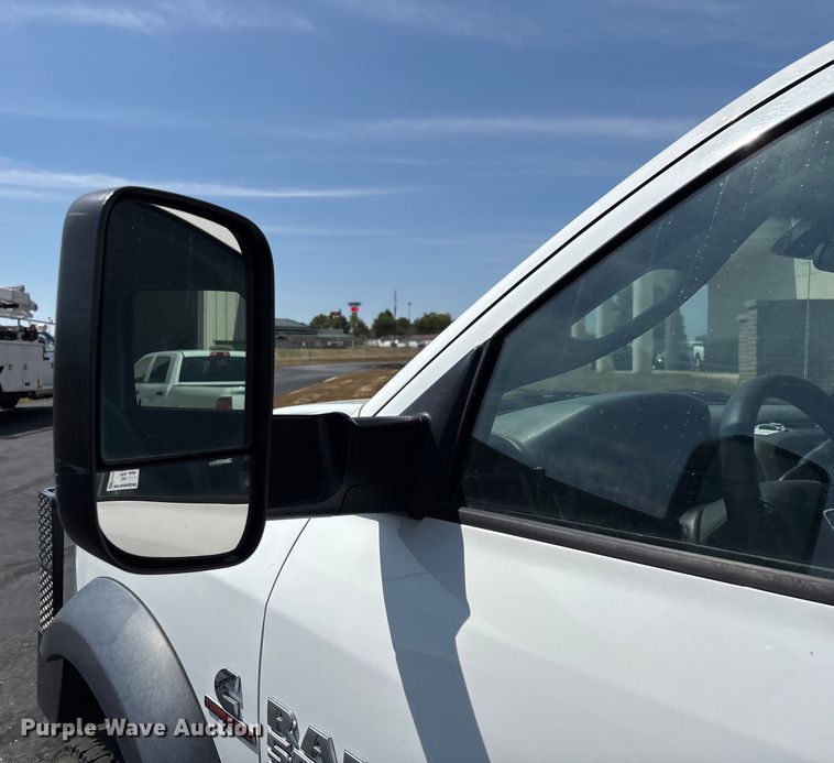 image for item ED2219 2015 RAM 5500 truck cab and chassis