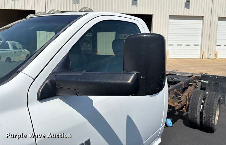 image for item ED2219 2015 RAM 5500 truck cab and chassis