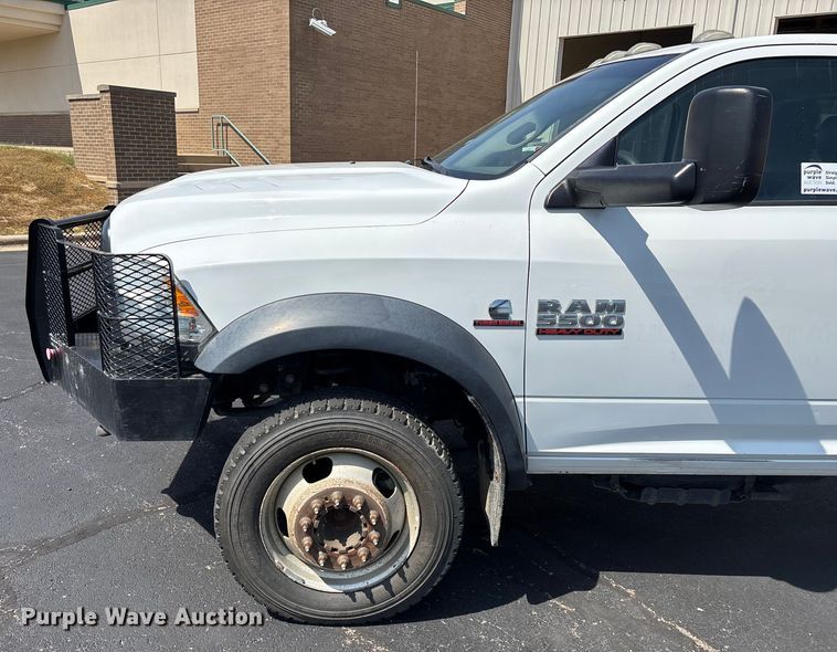 image for item ED2219 2015 RAM 5500 truck cab and chassis