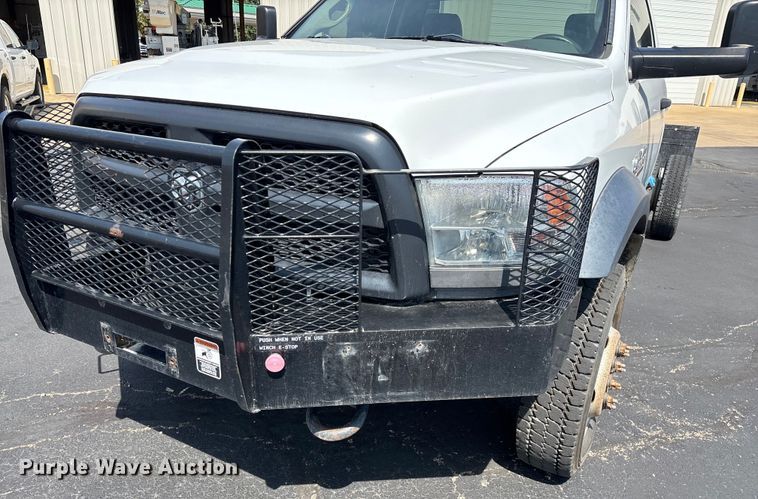 image for item ED2219 2015 RAM 5500 truck cab and chassis