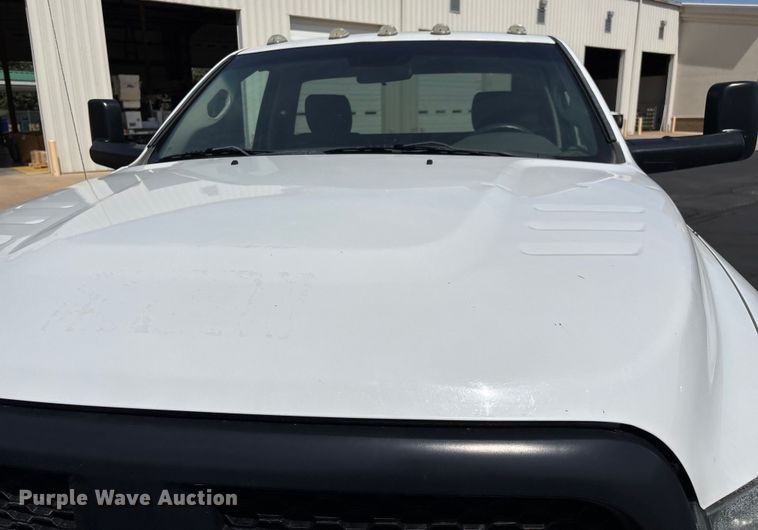 image for item ED2219 2015 RAM 5500 truck cab and chassis