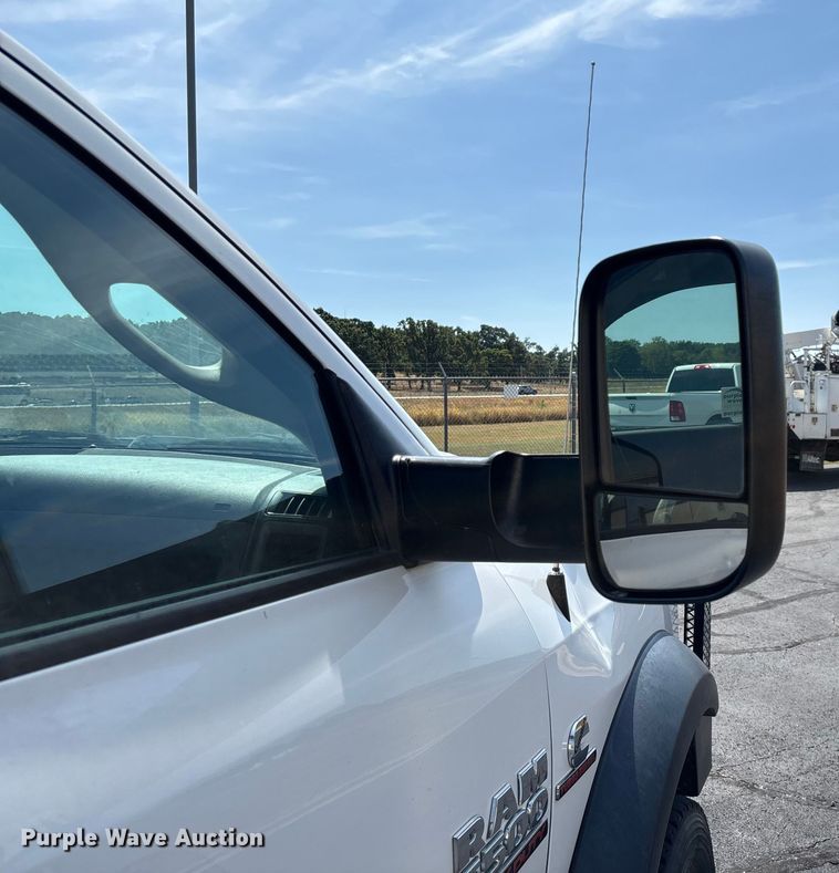 image for item ED2219 2015 RAM 5500 truck cab and chassis