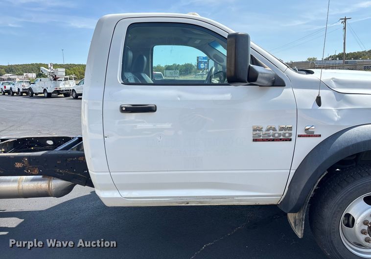 image for item ED2219 2015 RAM 5500 truck cab and chassis