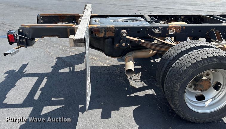 image for item ED2219 2015 RAM 5500 truck cab and chassis
