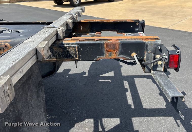 image for item ED2219 2015 RAM 5500 truck cab and chassis