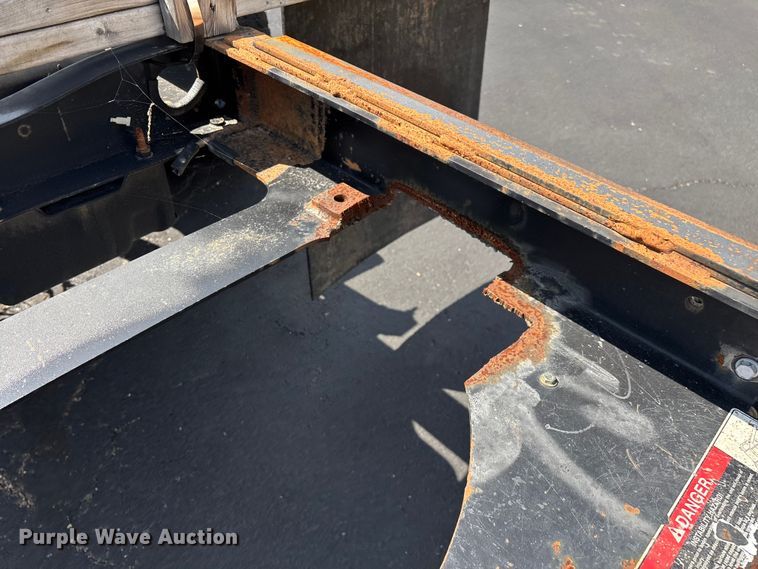 image for item ED2219 2015 RAM 5500 truck cab and chassis