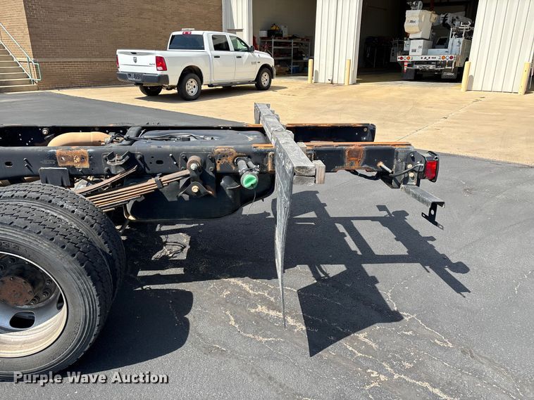 image for item ED2219 2015 RAM 5500 truck cab and chassis