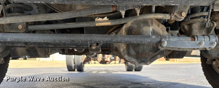 image for item ED2219 2015 RAM 5500 truck cab and chassis