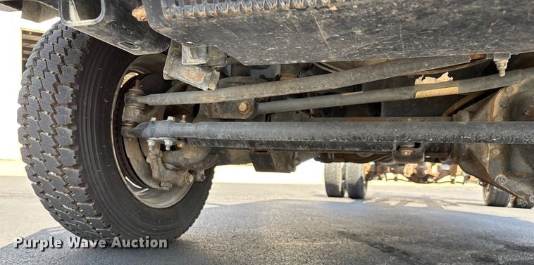 image for item ED2219 2015 RAM 5500 truck cab and chassis