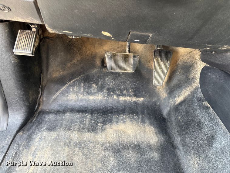 image for item ED2219 2015 RAM 5500 truck cab and chassis