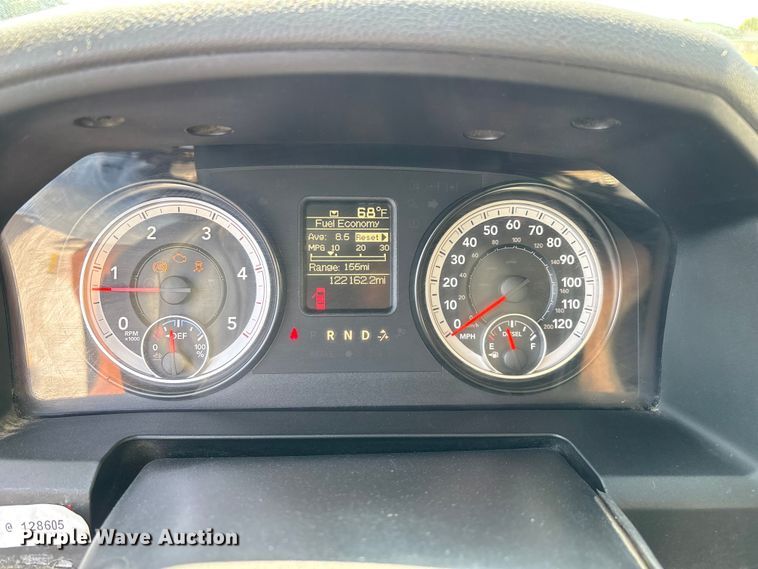 image for item ED2219 2015 RAM 5500 truck cab and chassis