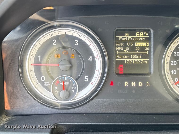 image for item ED2219 2015 RAM 5500 truck cab and chassis