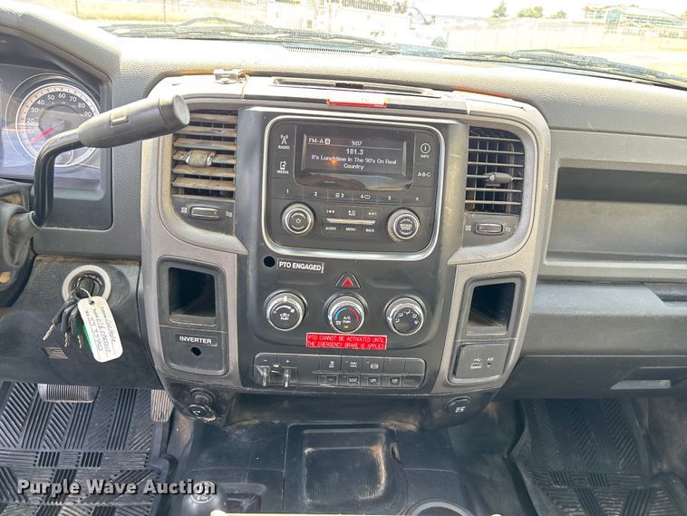 image for item ED2219 2015 RAM 5500 truck cab and chassis