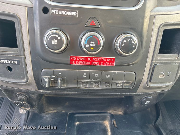 image for item ED2219 2015 RAM 5500 truck cab and chassis